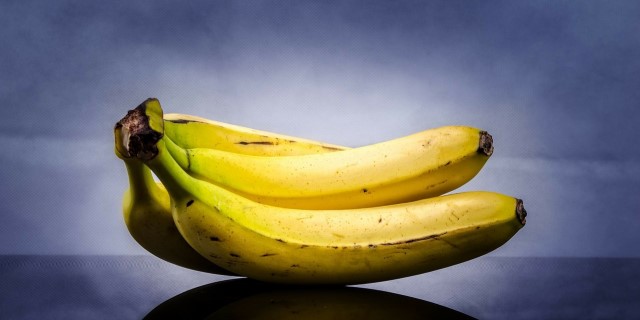 ¿Plátano verde o maduro? Los diferentes efectos de esta fruta
